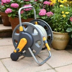 Hozelock 2-in-1 Assembled Empty Hose Reel 7 Hozelock 2-in-1 Assembled Empty Hose Reel -Cheap Shrub And Spray Store 5010646046473 3